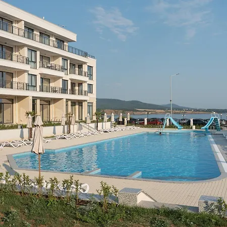 Costa Azzurra Free Parking Achtopol