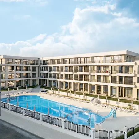 Costa Azzurra Free Parking Lägenhetshotell Achtopol