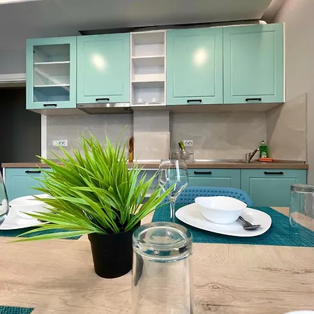 Lägenhetshotell Costa Azzurra Free Parking 3*