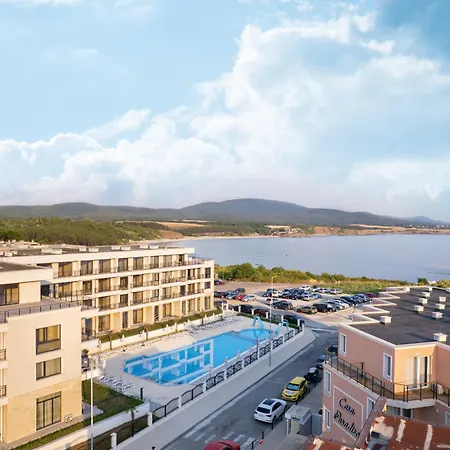 Lägenhetshotell Costa Azzurra Free Parking Achtopol