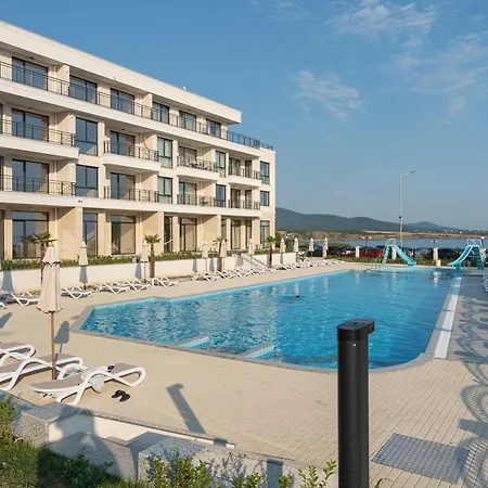Costa Azzurra Free Parking 3* Achtopol